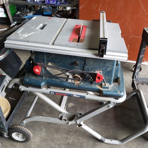 BOSCH 4100 10 INCH TABLE SAW - Big Valley Auction