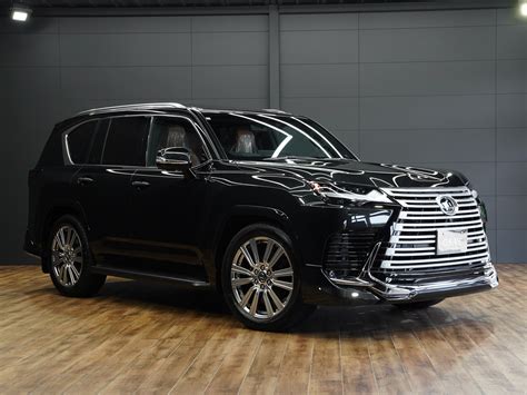 2025 Lexus LX 600 Executive 4WD - The Ultimate Luxury SUV (No.960999) - GSAT.JP