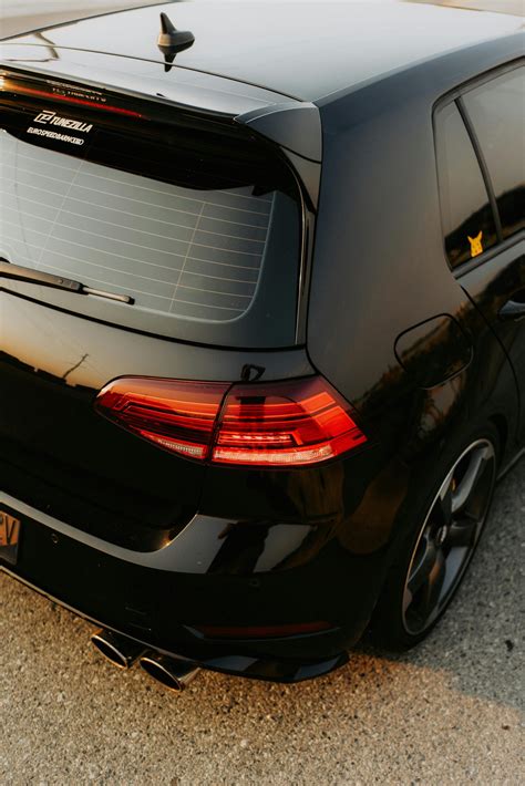 Maximize Your Ride: The Durability of Carbon Tint - Best Car Tinting