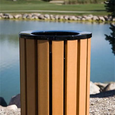 BIM objects - Free download! Avondale Wood/Recycled Plastic Slat ...