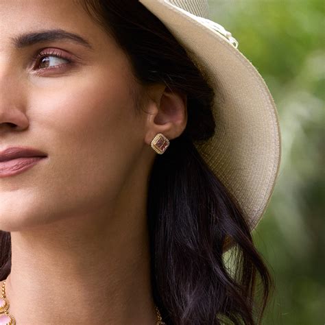 Rumeli Miniature Studs