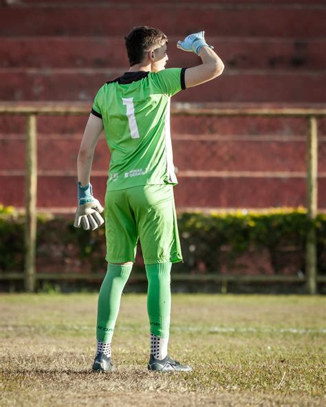 Robert Meloni (@_meloni05) • Instagram photos and videos