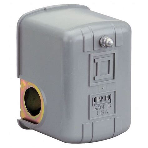 Square D Pressure Switch, (1) Port, 1/4 in FNPS, DPST, 5 to 65 psi ...