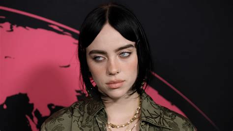 Billie Eilish confirma que ya trabaja en su tercer álbum y habla de su ...