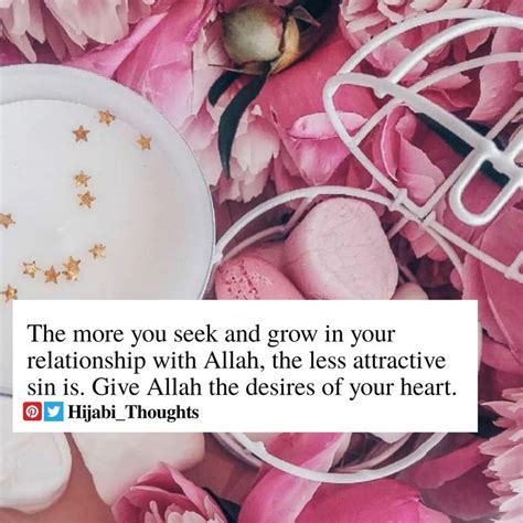 pink flowers and white plates with gold stars on them are featured in ...