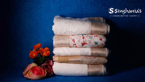 Elegant Teacher's Day Saree: Gifts and Styling Tips – Singhania's