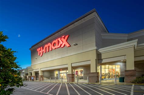 3201 Macon Rd, Columbus, GA 31906 - Cross Country Plaza | LoopNet