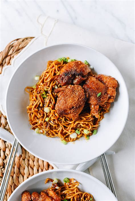 Soy Garlic Chicken Instant Ramen | Recipe Cart | Recipe Cart