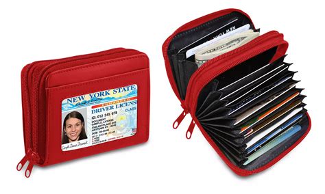 Shop Deals & Discounts on Women's Wallets | Groupon