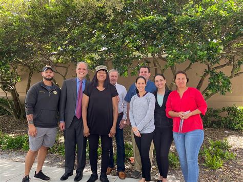 Help me Howard – Evicting a Caretaker – DIAL IT UP!