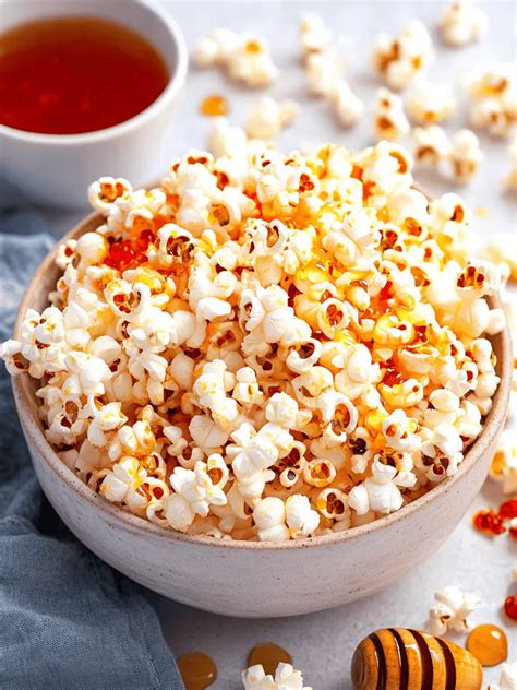 Hot Honey Popcorn: Sweet, Spicy, and Irresistibly Crunchy - Quickest ...