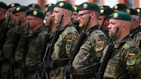 Merz quiere convertir al Ejército alemán en el más fuerte de Europa - RT