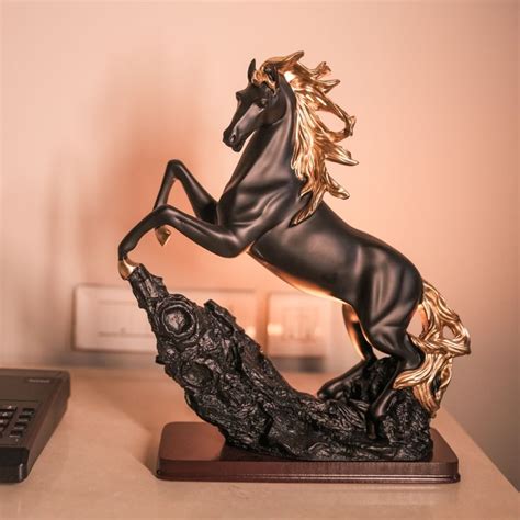 JOCULAR HORSE IN MOTION – unihoof