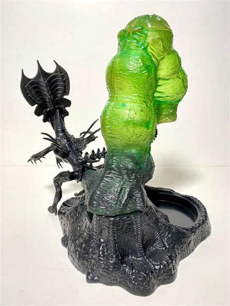 Alien Queen Hive Set 的图像结果