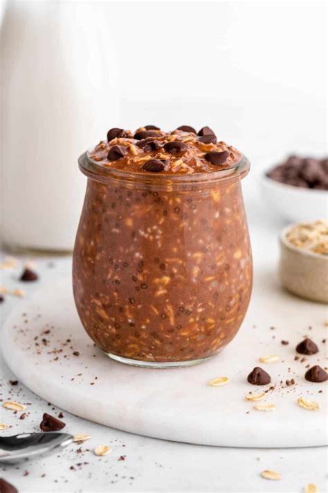 Chocolate Overnight Oats - Purely Kaylie