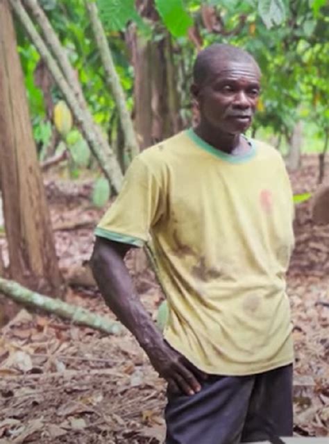 Meet Akwasi Agyeman, the farmer with amputated arms who owns 3 acres of ...