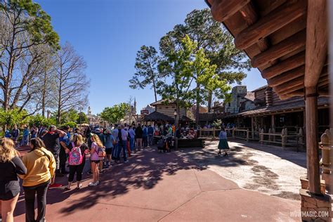 New McKim's Mile House DVC Lounge Opens to Busy Crowds at Magic Kingdom