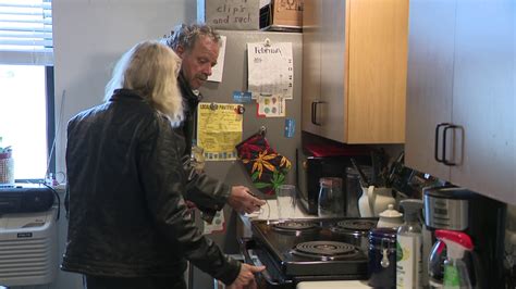Austin man who suffered frostbite while homeless finds permanent home | kvue.com