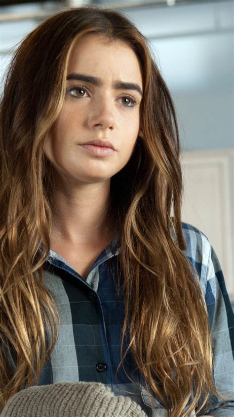 Abduction Movie Cast