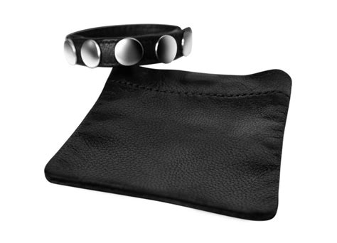 Pleasure Band – The Leather Story