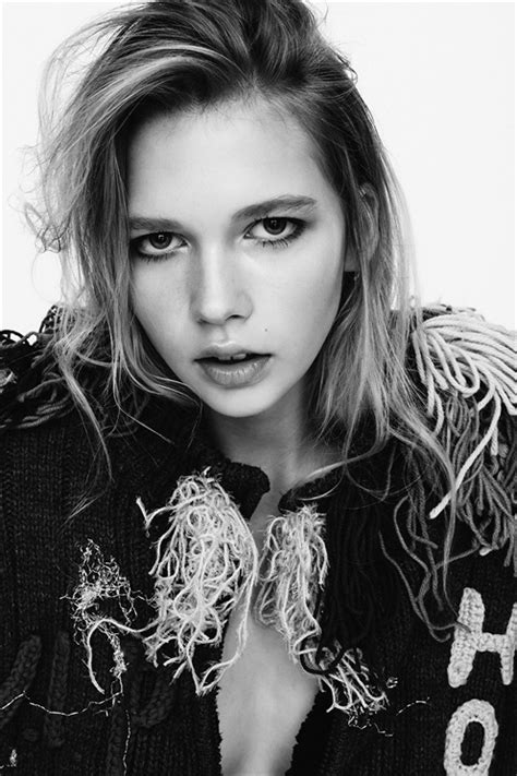 Future Top Models 的图像结果