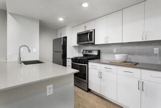 Calabasas, CA City Guide | About Living in Calabasas - Homes.com