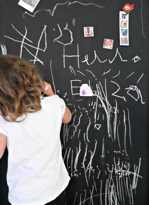 How To Make A Magnetic Chalkboard Wall (Plus THE BEST Magnetic ...