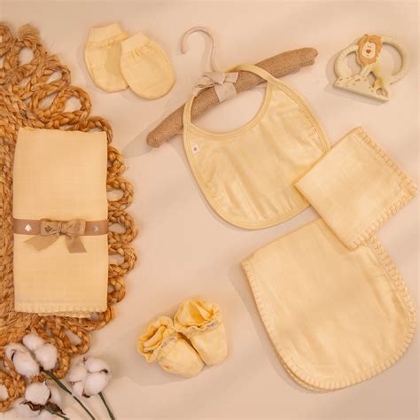 Buy Swaddles Set for New Born Babies (Yellow Mellow) - Komal Aavran ...