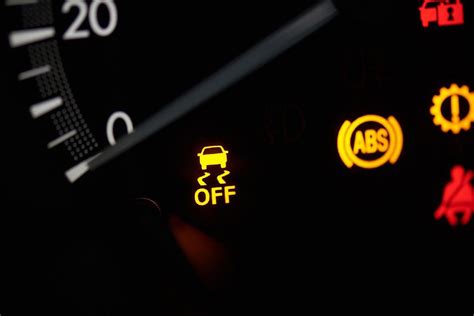 Traction Control Light Fix 的图像结果
