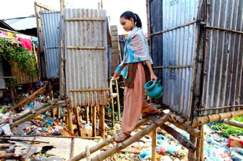 为什么印度不建厕所？不是穷也不是缺水，原因一般人想不到