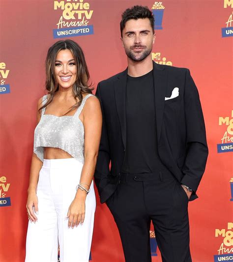 Selling the OC's Alex Hall, Tyler Stanaland's Friendship Moments | Us ...