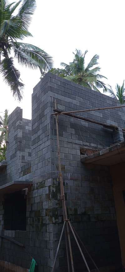 Designs by Contractor Jinu Mon, Malappuram | Kolo