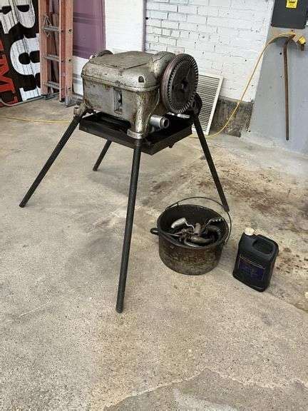 Image result for RIDGID Model 400 Pipe Threader