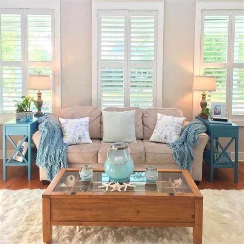 24 Coastal Farmhouse Décor Homes That Feel Like a Retreat