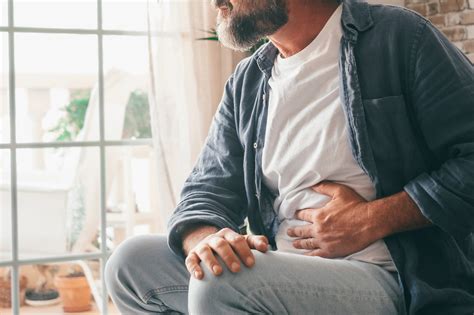 Tiny Fat-Containing Umbilical Hernia: Causes & Treatment