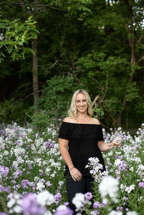 Meet Nicole Fabian – CanvasRebel Magazine