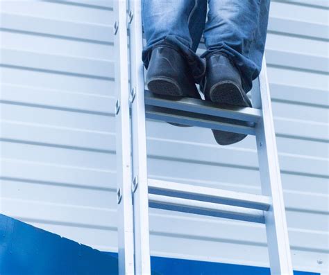 Safe Ladder Use 的图像结果