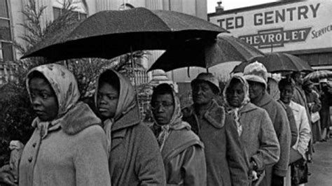 Image result for americans waiting in line to vote