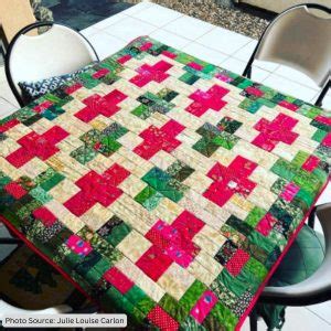 Christmas Table Topper Quilt Pattern 的图像结果