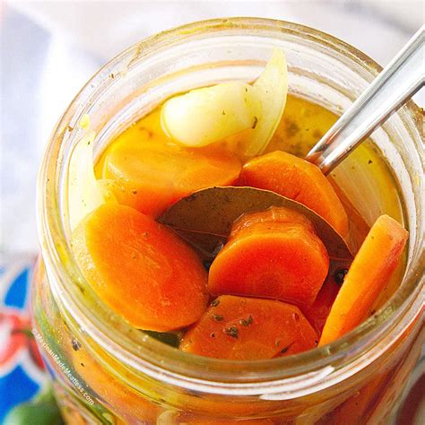 Mexican Pickled Carrots Recipe (Zanahorias En Escabeche) | Mexican Made ...
