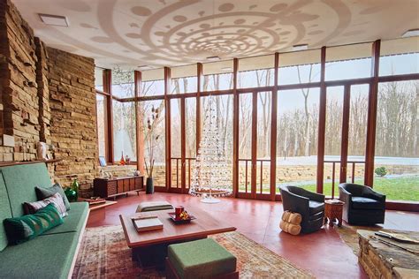 Frank Lloyd Wright’s last house has finally been built – and you can ...