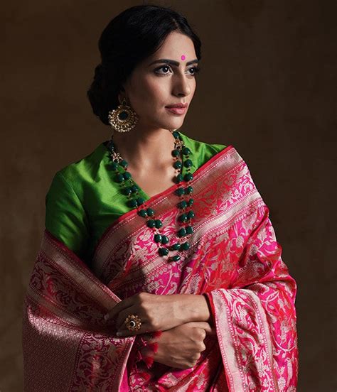 Shikargah : Art of weaving life into fabrics – WeaverStory
