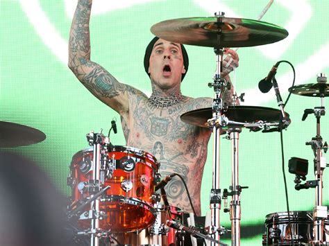 Solo De Bateria De Travis Barker