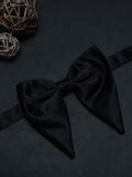 Black Butterfly Bow Tie Online in India | Peluche.in
