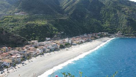 10 Beaches In Naples Every Traveler Will Love Visiting In 2026