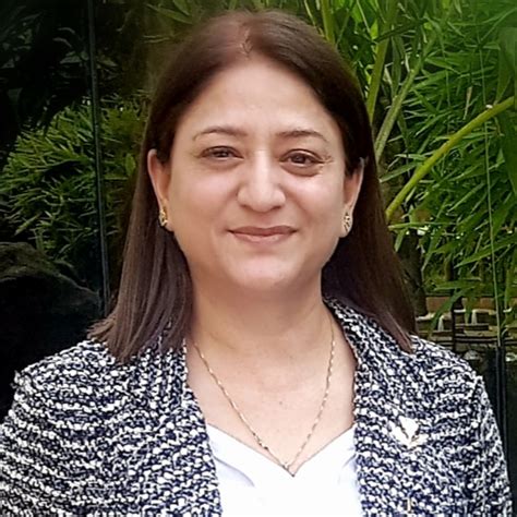 Dr. Shirali Raina Labroo | Vibrance Clinical