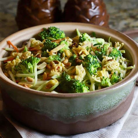 Broccoli Ramen Noodles Oriental Salad
