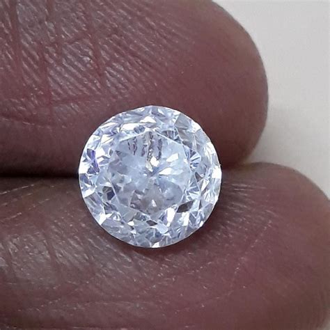 Zircon – Gem Selections
