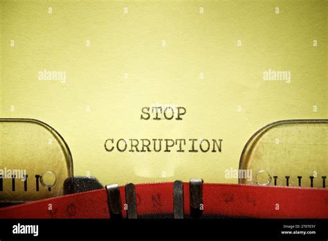 Corruption Text 的图像结果