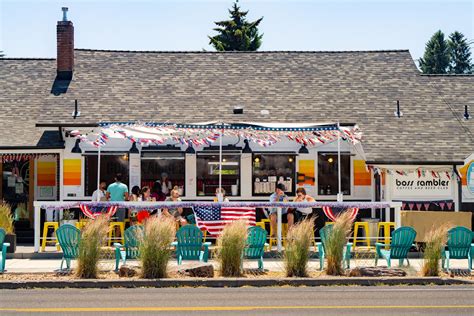 15+ EPIC BEND Breweries Worth the Wait (Thirsty Local's Guide)